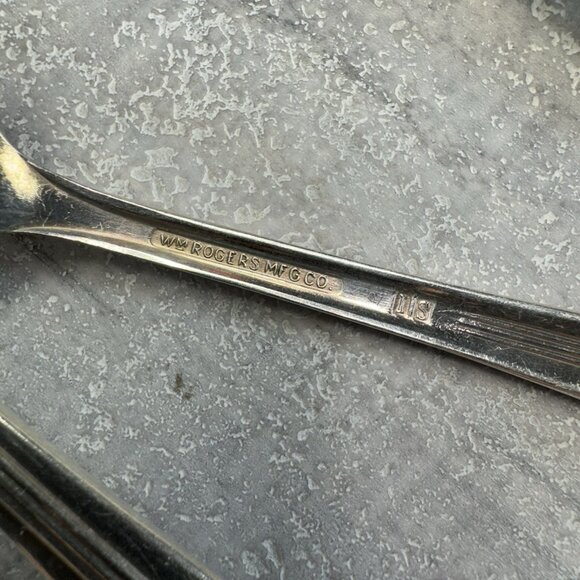 Wm Rogers 1939 ALLURE Wheat Silver Plate Flatware 35 Pc 6 Servings - Picture 9 of 13